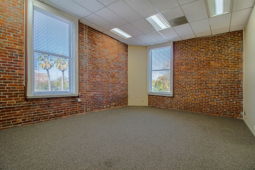 Value Add Investment: 36,017 SF Historic Oddfellows Building : 723-729 Main Street, Woodland, CA 95695